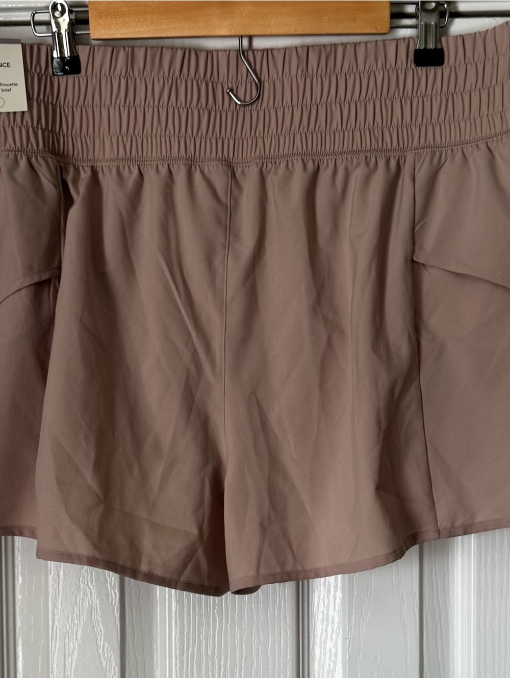 Calia Women’s High Rise Performance Hem Short 3”inseam XL Sandstone Gray - Picture 2 of 3